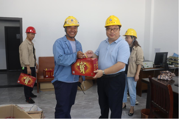 海利集团,长沙杀虫剂,长沙光气衍生物,长沙氨基酸保护剂,长沙锂离子电池材料 海利集团,长沙杀虫剂,长沙光气衍生物,长沙氨基酸保护剂,长沙锂离子电池材料